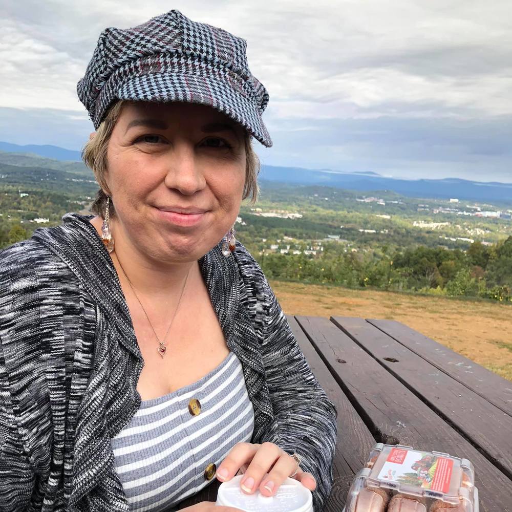 Meet your Posher, Katie